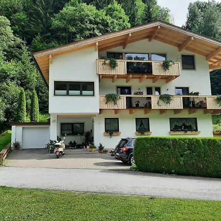 Gemuetliche Wohnung 10 Minuten Vom See Entfernt Zell am See Extérieur photo